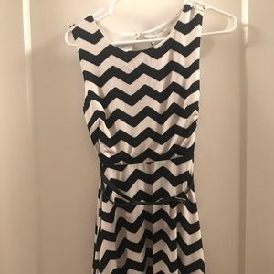 Fun summer dress with belt
